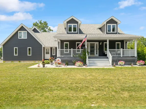 12351 W Warren Dr, Mokena, IL 60448