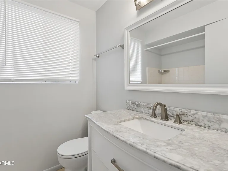 3308 E Camelback Rd — Photo 19