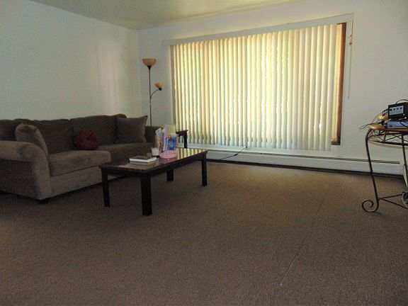 3rd image of 7201 S Fairfield Ave APT 1