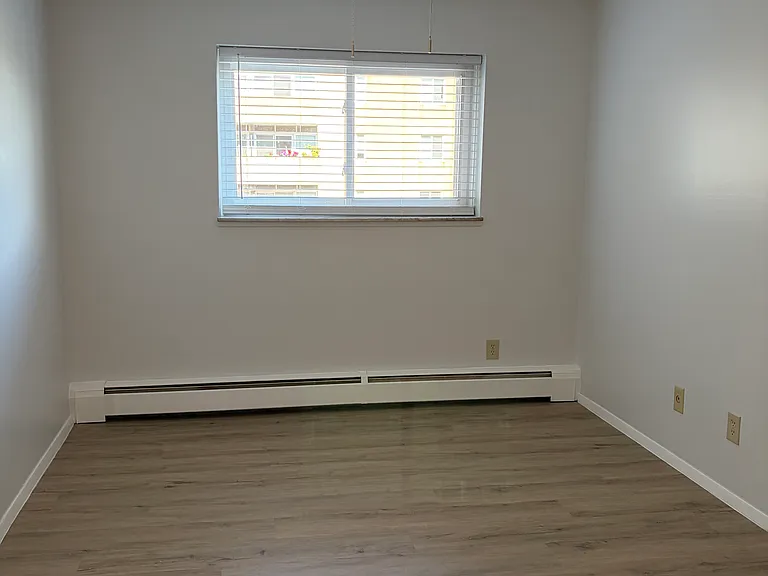 14567 Madison Ave #513 — Photo 22