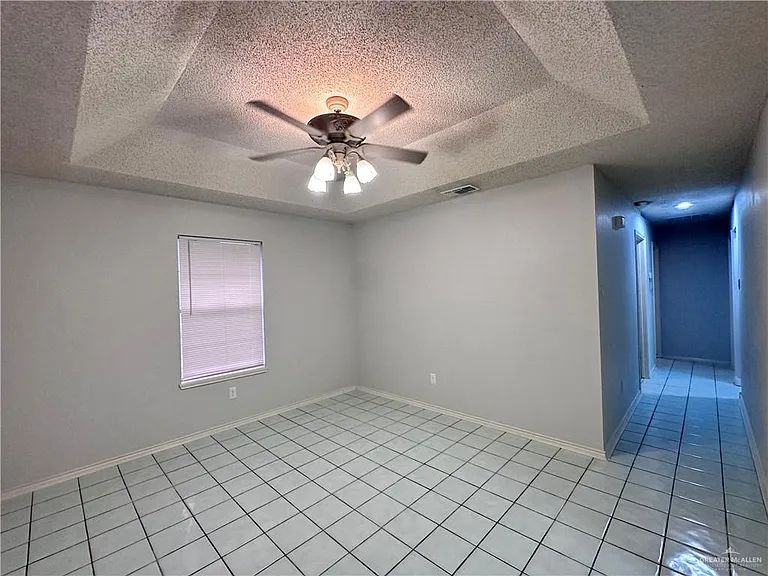 601 Kennedy Ave — Photo 4