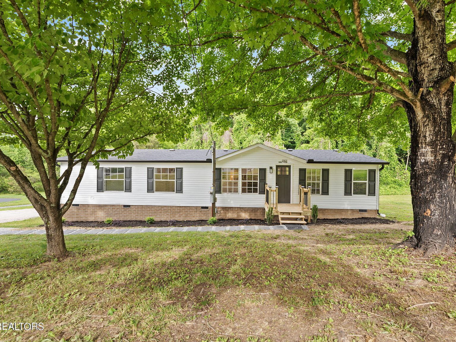 9307 Pedigo Rd, Powell, TN 37849 Zillow