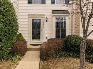 12977 Abner Ave, Woodbridge, VA 22192