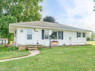 4096 E Frances Rd, Mount Morris, MI, 48458