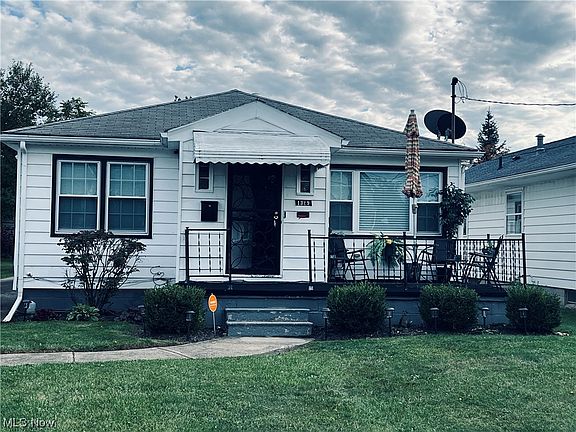 2nd image of 1329 W 23rd St