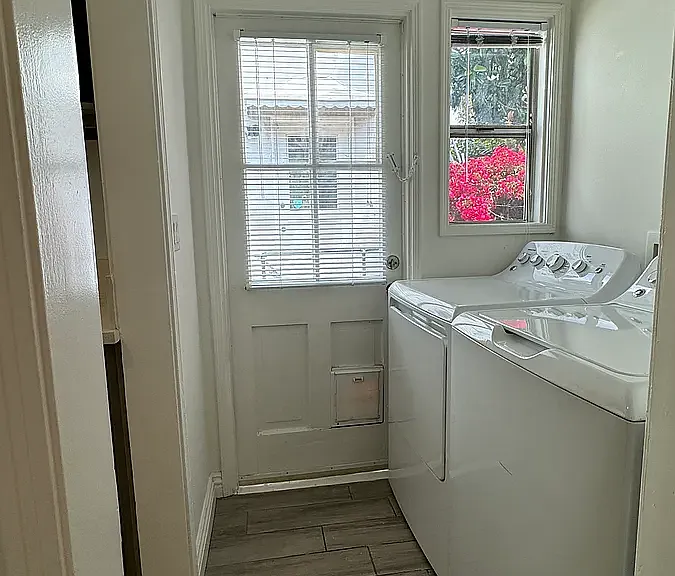 650 Park Ave #650 — Photo 25