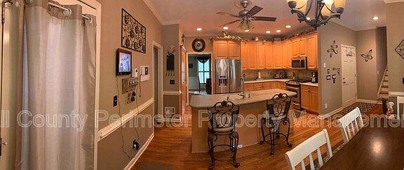 5th image of 2345 Bray Ct NE