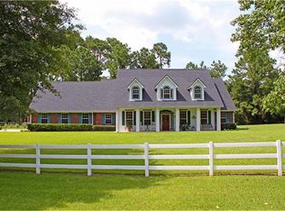 9317 Lake Conroe Dr, Conroe, TX 77304