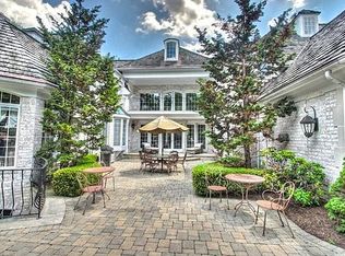 920 W Hill Dr, Gates Mills, OH 44040