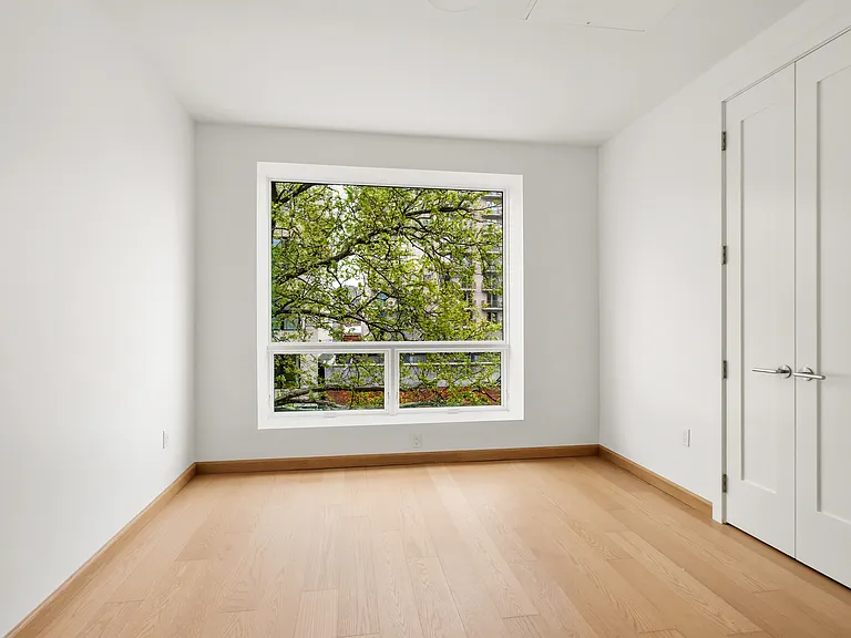 75 Calyer St #3H — Photo 3