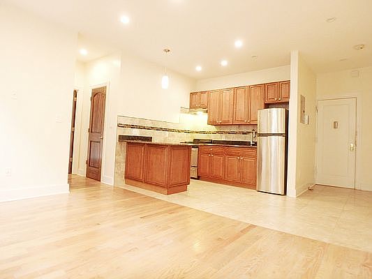 2nd image of 30-83 29th St #E8