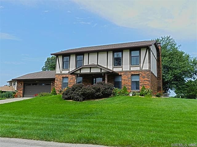 1st image of 1600 Saint Andrews Dr