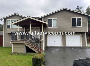 8014 Beverly Ln, Everett, WA 98203