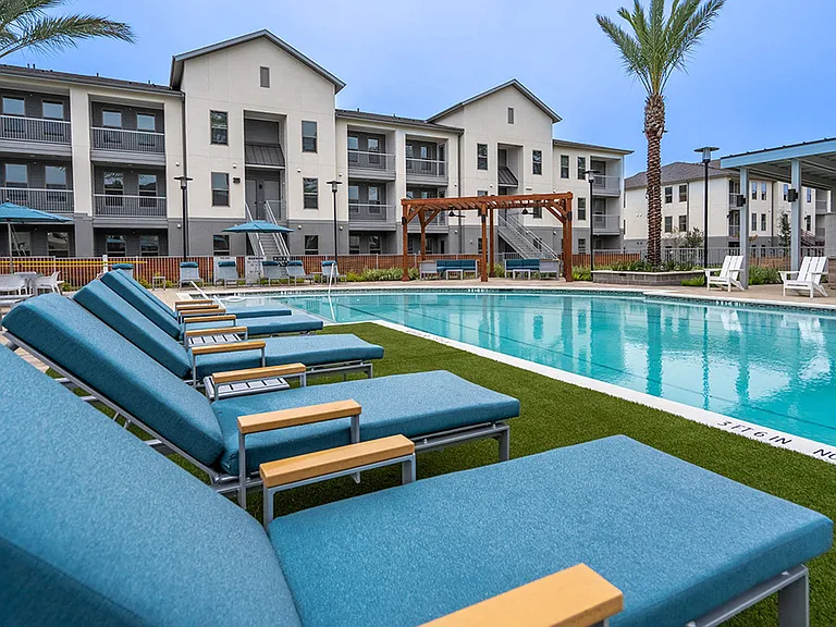 Alta Sergeant — Photo 25