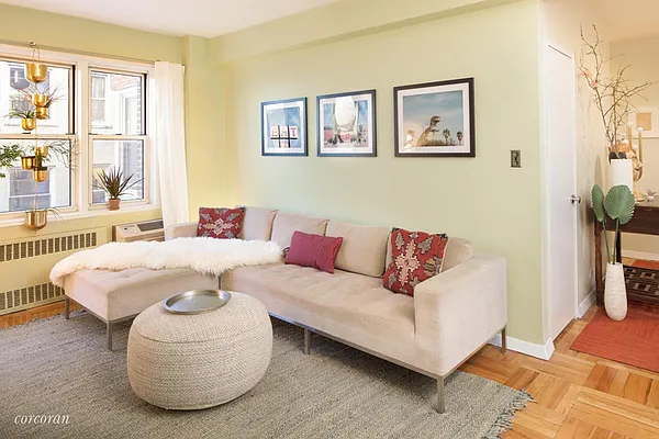 Sold by Corcoran | media 21