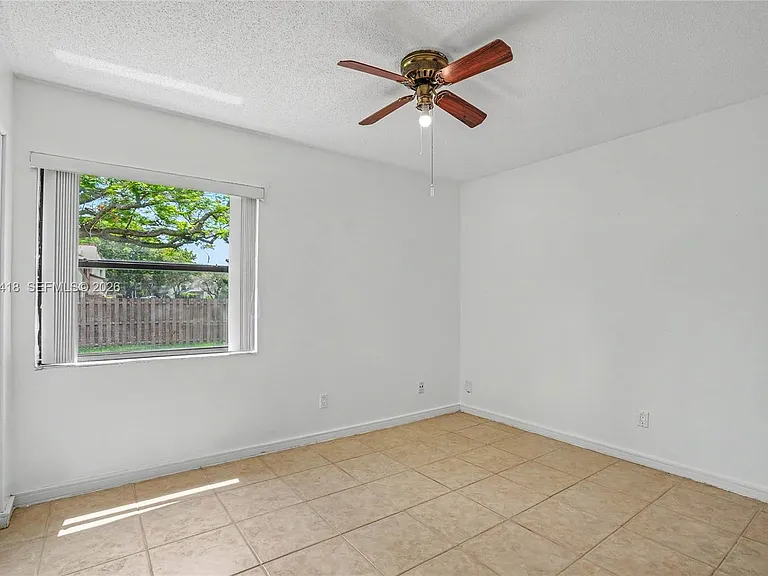 10711 SW 116th Ave — Photo 23