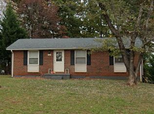 2167 McGhee St, Bedford, VA 24523