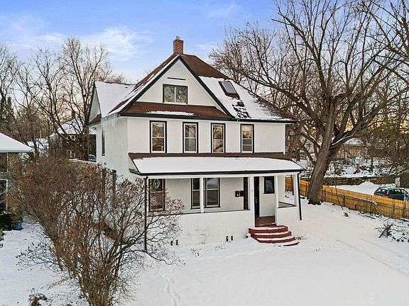 4th image of 140 Belvidere St W