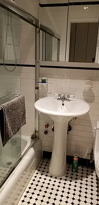 Rented by Buchbinder & Warren | media 5