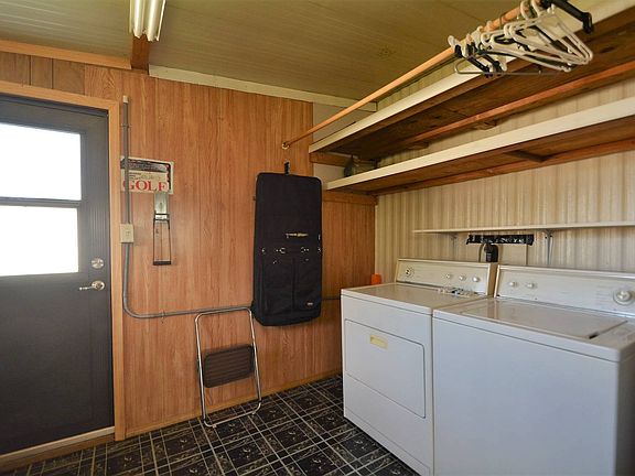 5th image of 1101 W Commerce Ave Lot 16