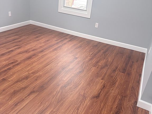 5th image of 98 Orchard St #1