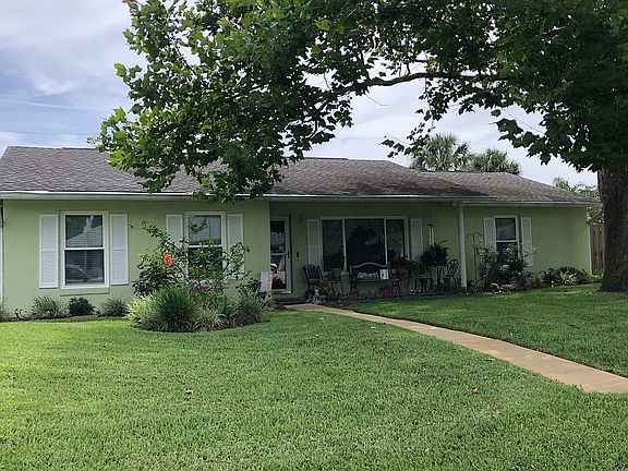 2nd image of 3403 Victory Palm Dr
