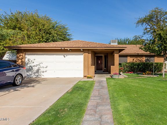 2nd image of 7138 W SUNNYSLOPE Lane