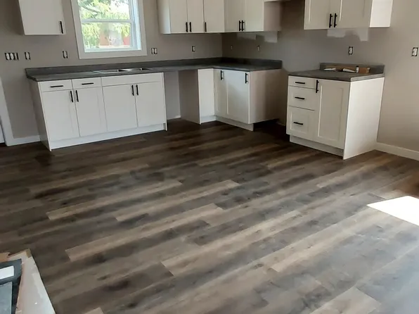 302 E Cleveland St, Zearing, IA 50278