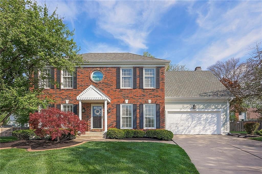12316 Connell St, Overland Park, KS 66213 | Zillow