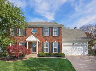 12316 Connell St, Overland Park, KS 66213