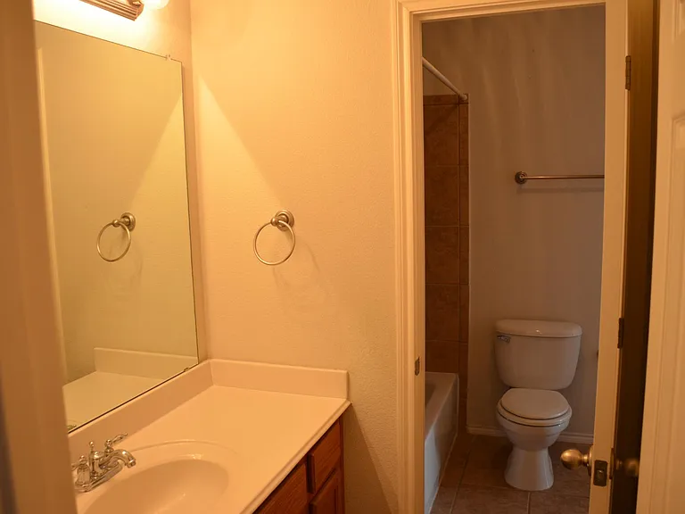 3305 Ocean Dr — Photo 17