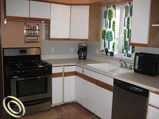 5th image of 5745 Heritage Ct