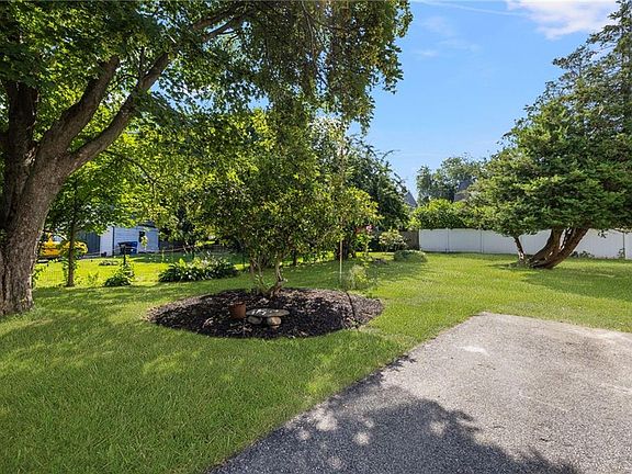 5th image of 9 Cummings Rd