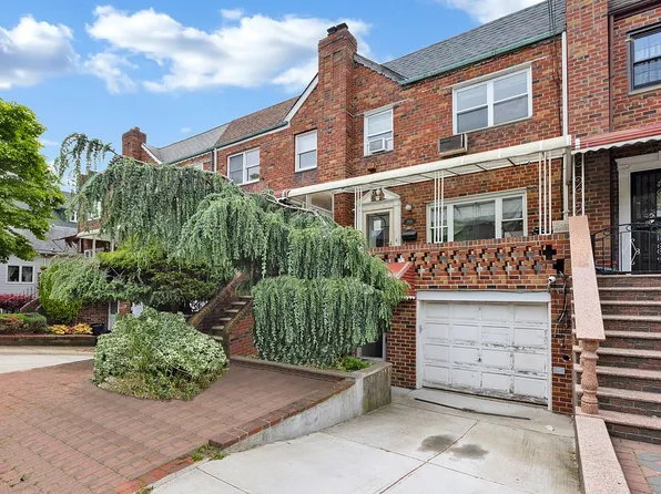 2604 E 28th St, Brooklyn, NY 11235