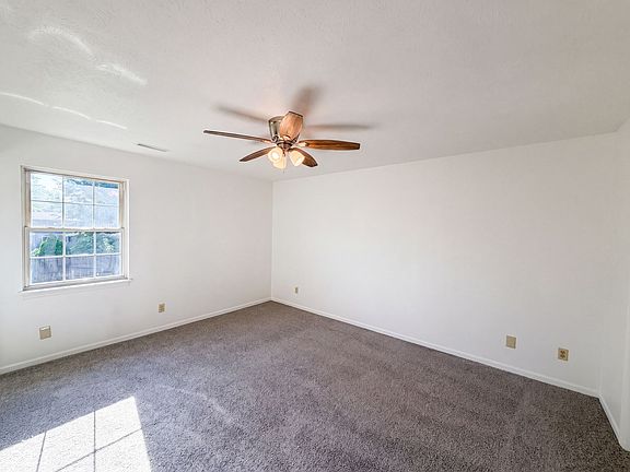 4th image of 7625 Combs Rd