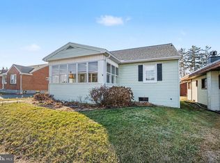 1273 3rd St, Harrisburg, PA 17113