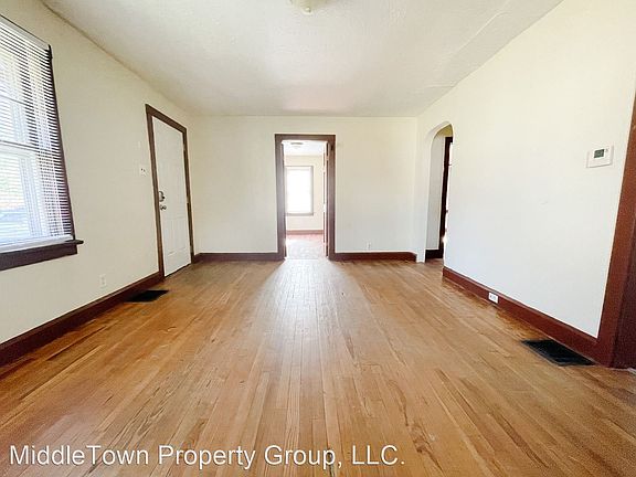 5th image of 1311 S May Ave