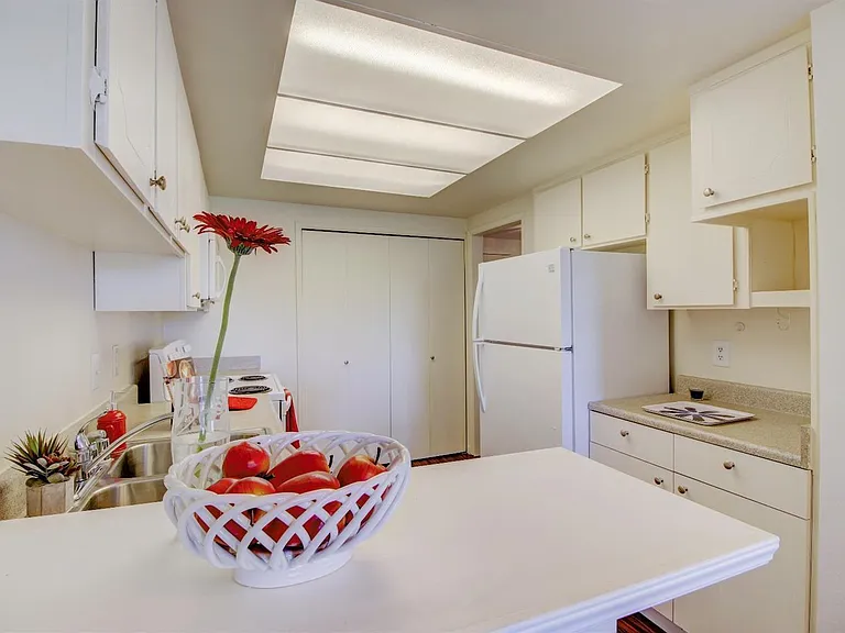 22 Lakeview Ct — Photo 7