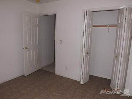5th image of 420 Canyon Ave