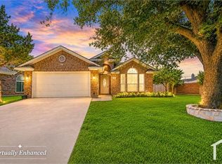 700 N Emma Dr, Arlington, TX 76002