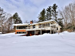 192 Cream Hill Rd, Mendon, VT 05701