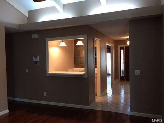 3rd image of 10735 Burrow Dr