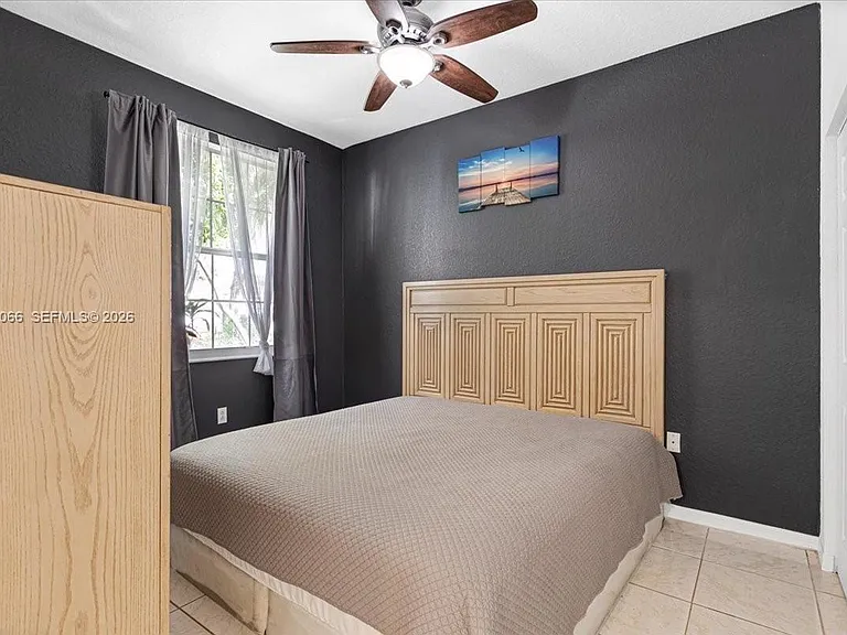 7620 S Aragon Blvd — Photo 3