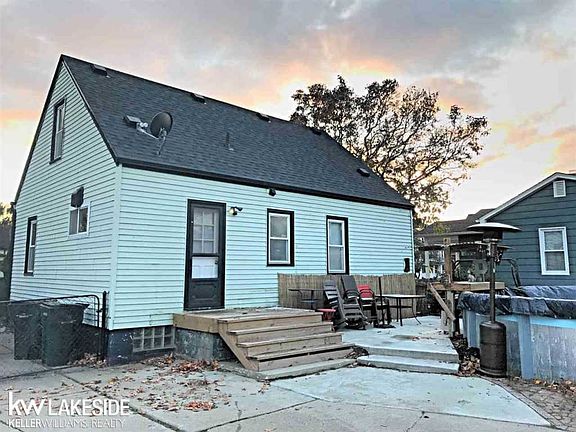 3rd image of 21829 Bon Heur St