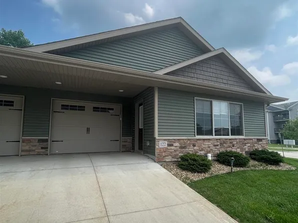 122 Wild Rose Ln, Solon, IA 52333