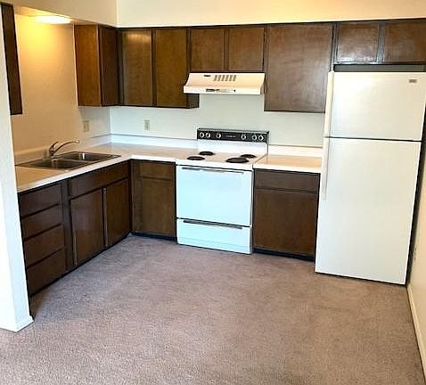 3rd image of 2223 Missouri Ave APT 27