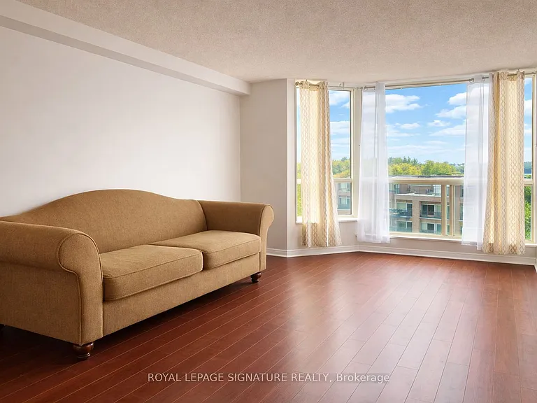 309 Major Mackenzie Dr E #501 — Photo 6