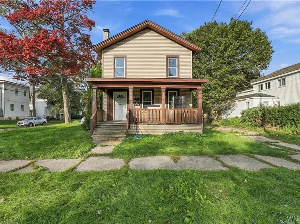 294 Washburn St, Lockport, NY 14094
