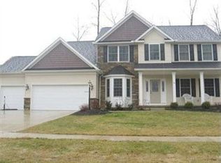 98 Waite Farms Ln, Brunswick, OH 44212
