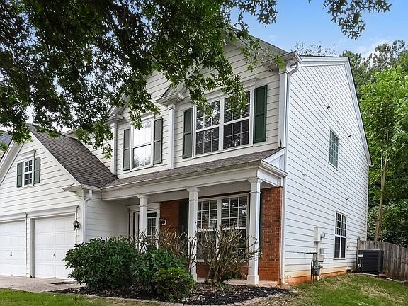 4th image of 210 Ashland Dr